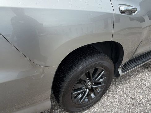 Used 2023 Lexus GX 460 Premium AWD/4WD image 11