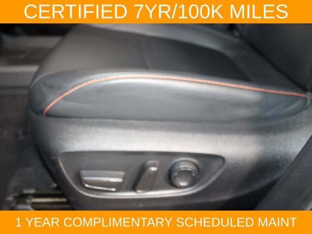 Used 2022 Toyota Sienna XSE FWD image 19