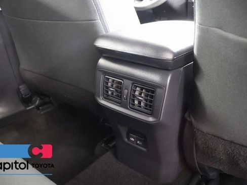 Certified 2025 Toyota RAV4 XLE FWD image 28