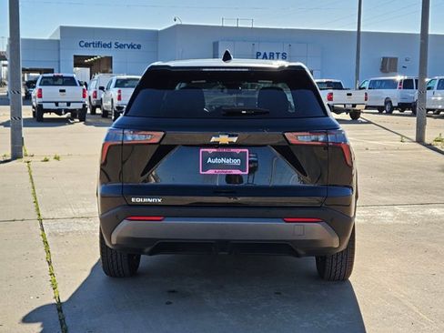 Used 2025 Chevrolet Equinox LT image 7