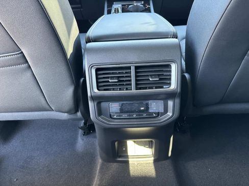 New 2026 Volkswagen Atlas SEL AWD/4WD image 19