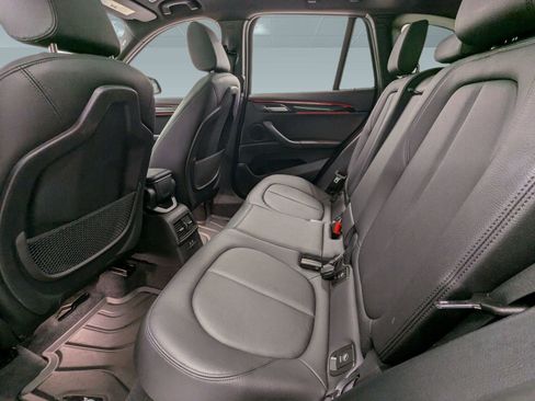 Used 2021 BMW X1 xDrive28i w/ Premium Package image 22