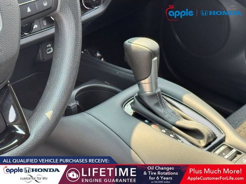 Used 2025 Honda HR-V LX image 15