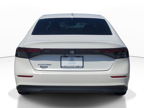 Certified 2023 Honda Accord LX image 5