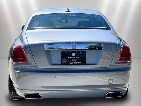 Used 2016 Rolls-Royce Ghost RWD image 4