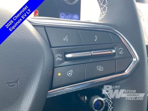 New 2026 Chevrolet Equinox EV LT image 30
