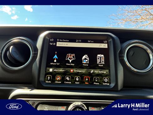 Used 2021 Jeep Wrangler Unlimited Sahara image 27