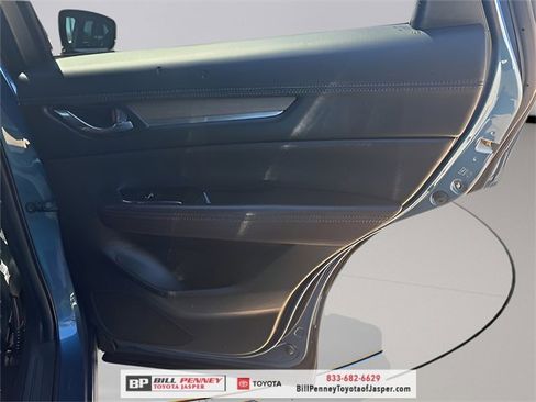 Used 2022 MAZDA CX-5 Signature image 11