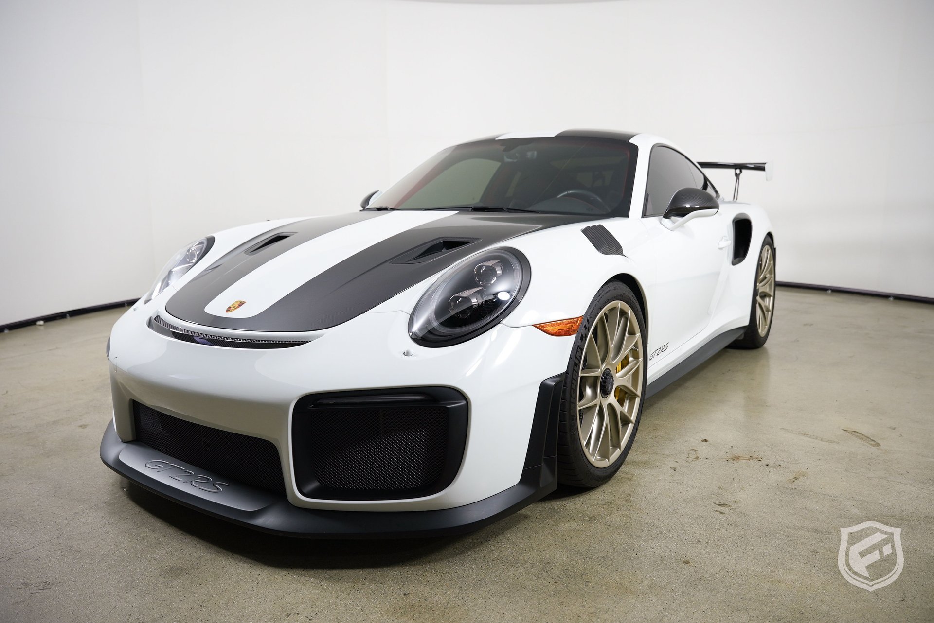 Used 2018 Porsche 911 GT2 RS RWD image 4