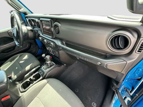 Used 2022 Jeep Wrangler Unlimited Sport AWD/4WD image 26