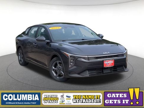 Certified 2025 Kia K4 FWD image 1