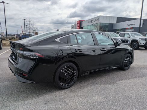 New 2026 Nissan Sentra SR w/ SR Premium Package image 4