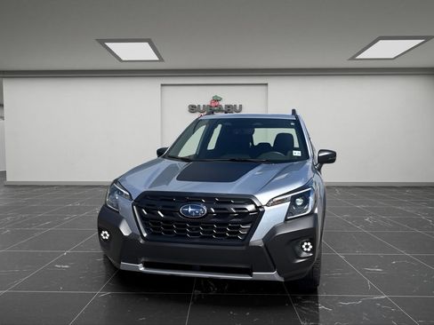 Used 2025 Subaru Forester Wilderness w/ Wilderness Package AWD/4WD image 4