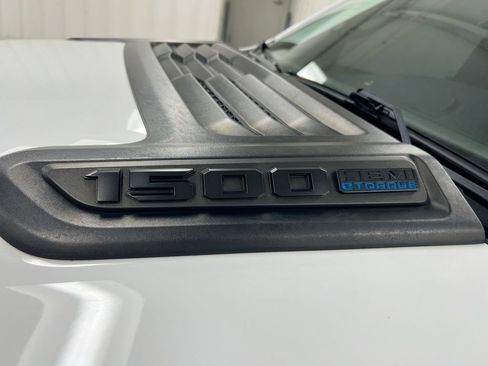 Used 2023 RAM 1500 Laramie AWD/4WD image 26