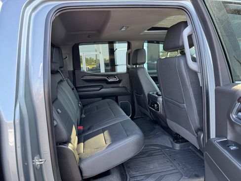 Used 2024 GMC Sierra 1500 SLT w/ SLT Premium Plus Package AWD/4WD image 13