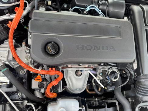 Certified 2025 Honda Civic Sport image 23