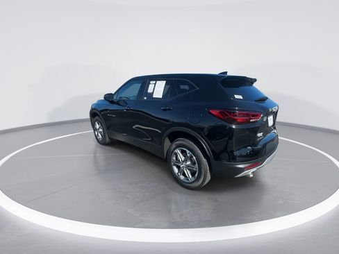 Used 2023 Chevrolet Blazer LT w/ Driver Confidence Package image 6