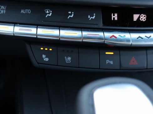 Used 2025 Cadillac CT4 Premium Luxury image 20