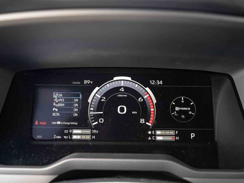 New 2026 Toyota Tundra Limited AWD/4WD image 12