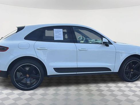 Used 2017 Porsche Macan AWD/4WD image 4
