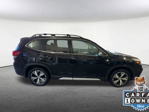 Used 2020 Subaru Forester Touring image 10