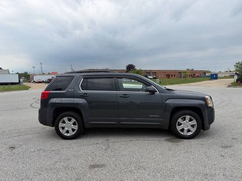 Used 2010 GMC Terrain SLE w/ Convenience Package AWD/4WD image 5