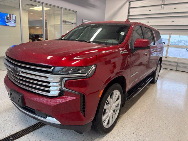 Used 2023 Chevrolet Suburban High Country w/ Advanced Technology Package AWD/4WD image 8
