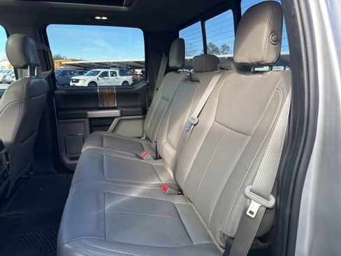 Used 2019 Ford F150 Lariat w/ Equipment Group 502A Luxury image 10
