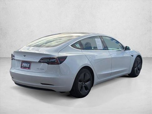 Used 2018 Tesla Model 3 Long Range image 5