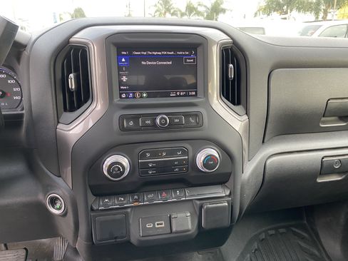 Used 2022 GMC Sierra 1500 Pro w/ Convenience Package AWD/4WD image 16