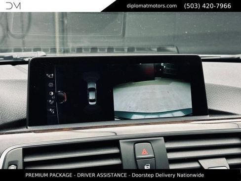 Used 2017 BMW 320i Sedan RWD image 38