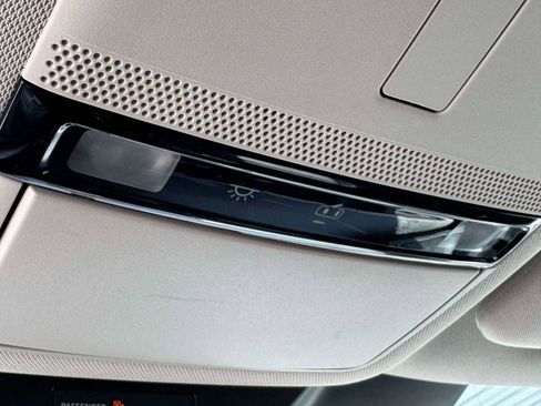 Certified 2025 Nissan Murano SV AWD/4WD image 29