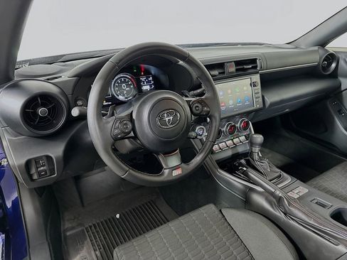 Used 2025 Toyota GR86 w/ Performance Package RWD image 10