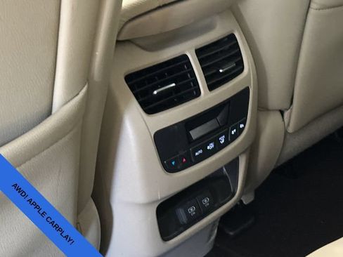Used 2020 Acura MDX SH-AWD image 17