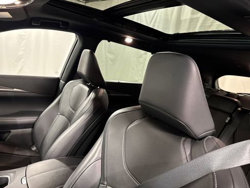 Certified 2025 INFINITI QX60 Luxe w/ Black Edition AWD/4WD image 15