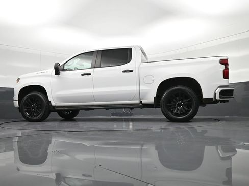 Used 2023 Chevrolet Silverado 1500 Custom RWD image 31