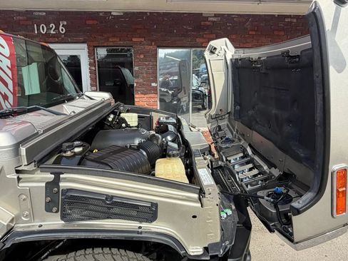 Used 2006 HUMMER H2 AWD/4WD image 8