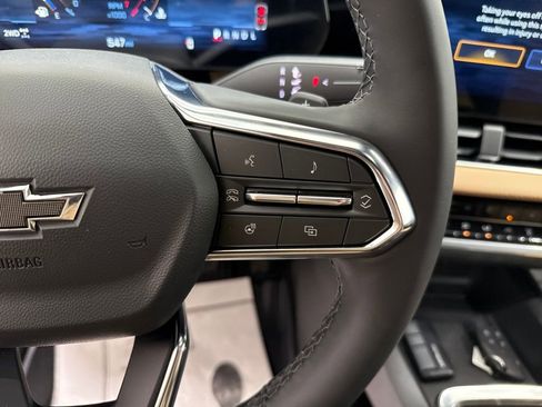 New 2026 Chevrolet Equinox ACTIV w/ LPO, Floor Liner Package image 26