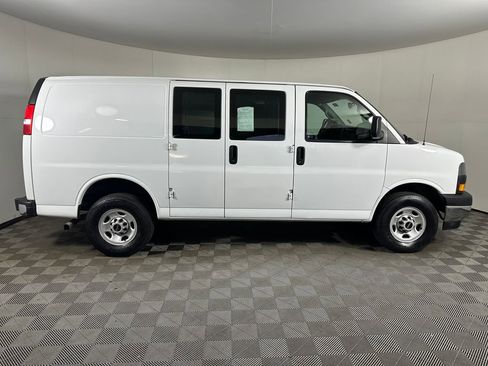Used 2024 GMC Savana 2500 w/ Driver Convenience Package RWD image 6