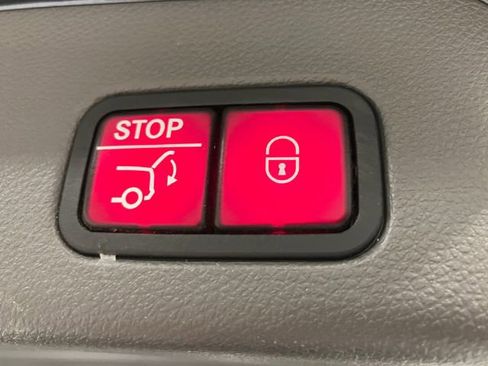 Used 2013 Mercedes-Benz ML 350 4MATIC w/ Premium 1 Pkg image 39