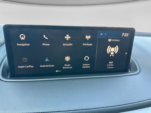 Used 2024 Acura MDX SH-AWD w/ Technology Package image 23