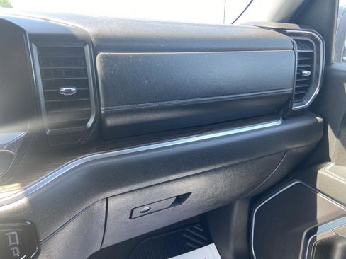 Used 2024 GMC Sierra 1500 Elevation AWD/4WD image 39