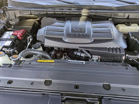 Used 2021 Nissan Titan PRO-4X w/ Pro-4x Convenience Package image 36