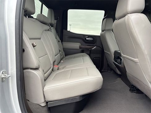 Used 2020 GMC Sierra 1500 SLT image 18