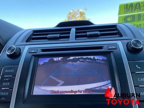 Used 2013 Toyota Camry XLE w/ Leather Pkg FWD image 42