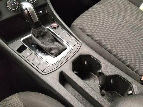 Used 2020 Volkswagen Jetta S FWD image 26