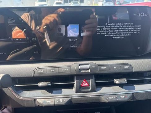Used 2025 Kia K4 EX FWD image 8