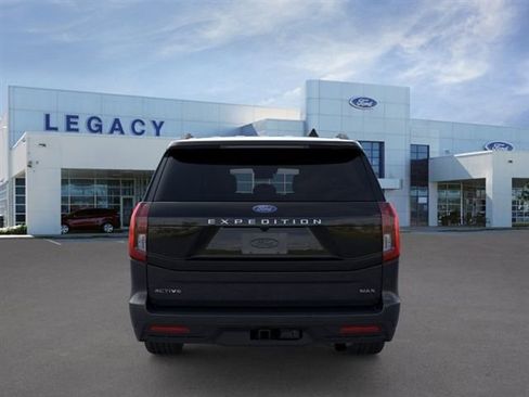 New 2026 Ford Expedition Max Active RWD image 5