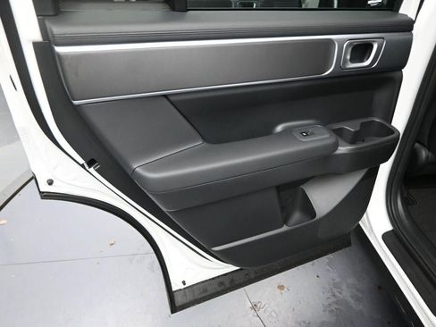 New 2026 Hyundai Santa Fe SE image 30