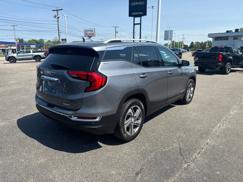 Used 2021 GMC Terrain SLT w/ Infotainment Package II AWD/4WD image 5